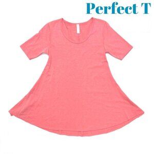 LuLaRoe’s Perfect T  NWT Small